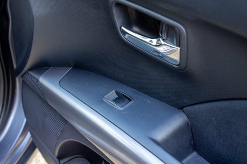 MITSUBISHI OUTLANDER 2.0 DI-D 140CV ✨ Distribution à jour - 7 places - Radar de recul