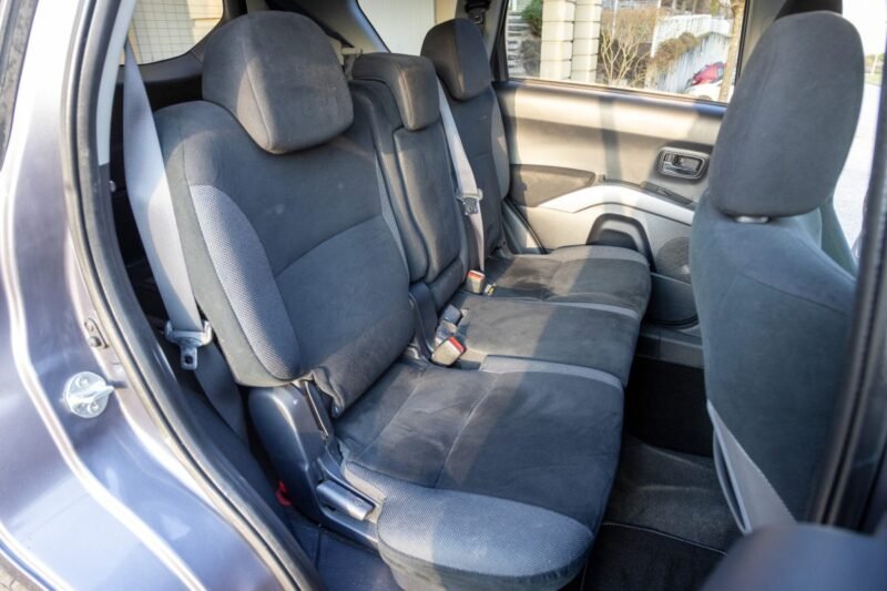 MITSUBISHI OUTLANDER 2.0 DI-D 140CV ✨ Distribution à jour - 7 places - Radar de recul