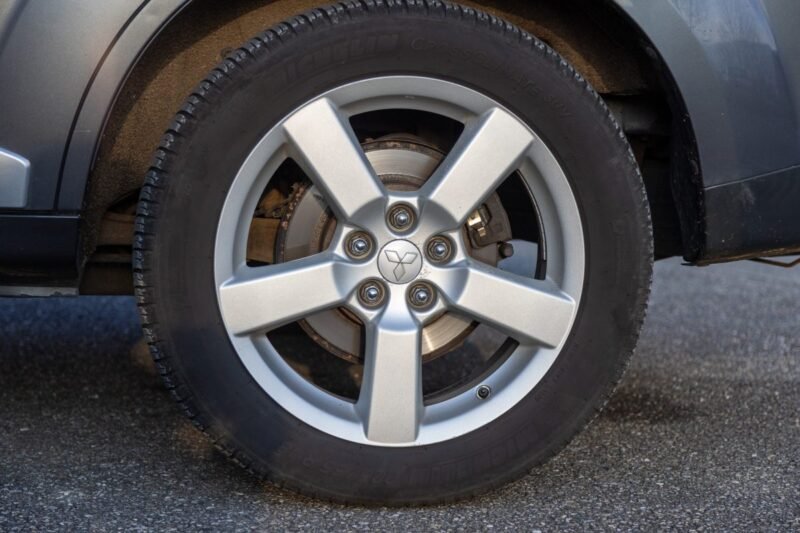 MITSUBISHI OUTLANDER 2.0 DI-D 140CV ✨ Distribution à jour - 7 places - Radar de recul