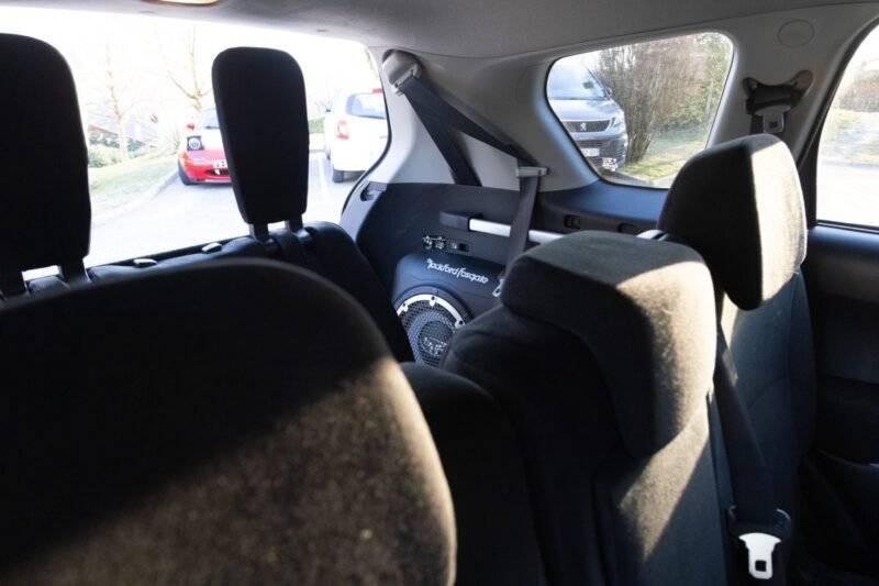 MITSUBISHI OUTLANDER 2.0 DI-D 140CV ✨ Distribution à jour - 7 places - Radar de recul