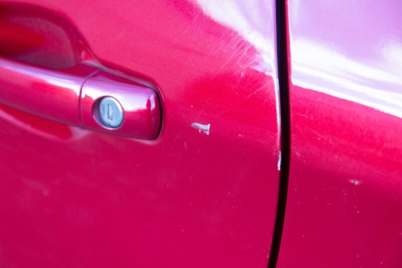 PEUGEOT 208 1.6 HDi 120cv GT Line ✨ Attelage - 6 vitesses - Car Play - Garantie 12 mois incluse