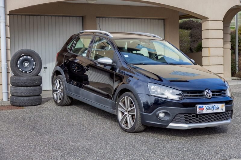 VOLKSWAGEN POLO CROSS 1.6 TDI 90 DSG 2010