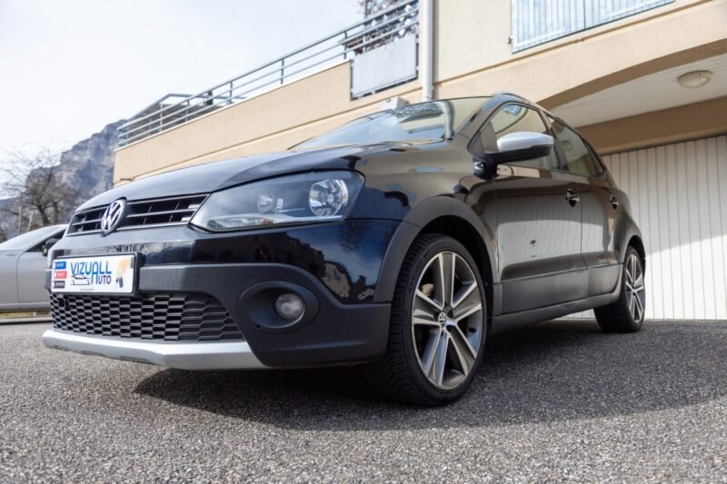 VOLKSWAGEN POLO CROSS 1.6 TDI 90 DSG 2010