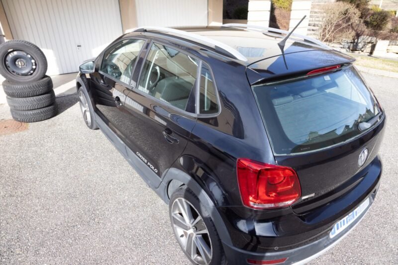 VOLKSWAGEN POLO CROSS 1.6 TDI 90 DSG 2010
