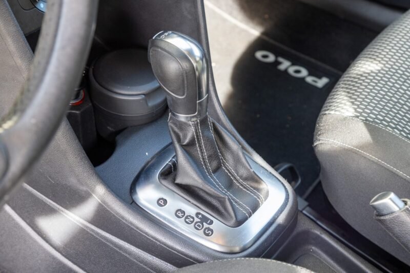 VOLKSWAGEN POLO CROSS 1.6 TDI 90 DSG 2010