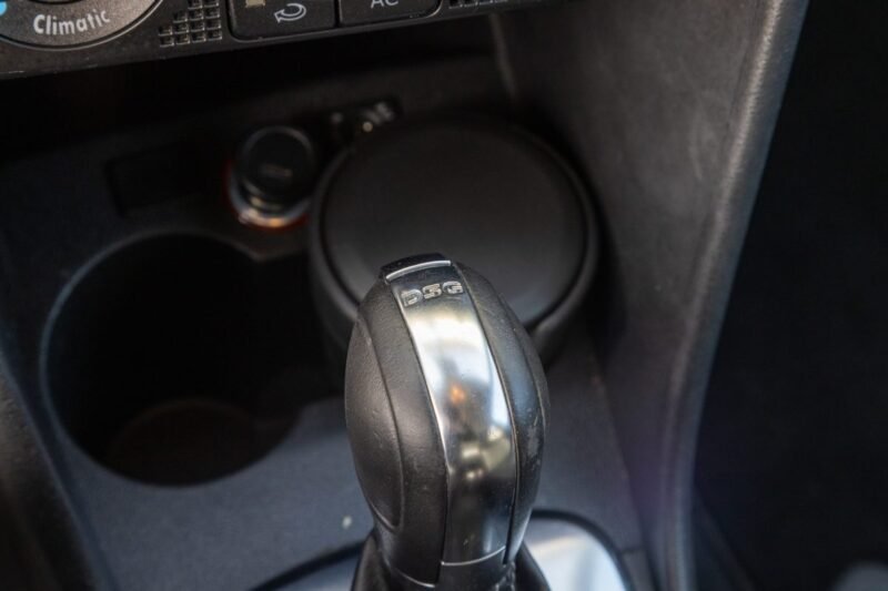 VOLKSWAGEN POLO CROSS 1.6 TDI 90 DSG 2010