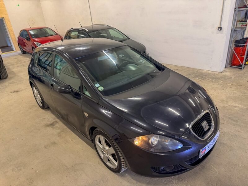 SEAT Leon 2.0 FSi 150cv finition FR ✨ Régulateur de vitesse - Double sortie d'échappement