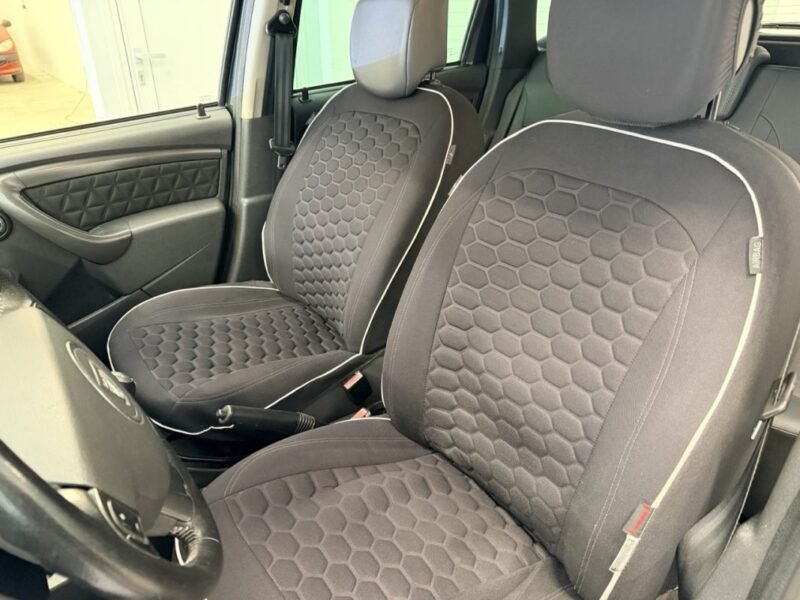 Dacia Duster 1.5 dCi 4x4 Lauréate ✨