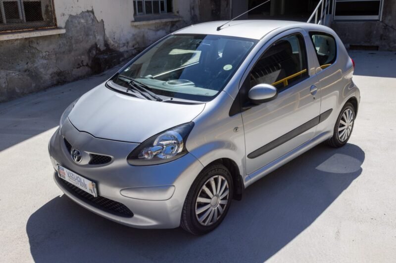 Toyota Aygo 1.0 VVT-i 68cv ✨ Chaîne de distribution - 4 pneus neufs - Embrayage neuf