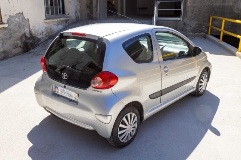 Toyota Aygo 1.0 VVT-i 68cv ✨ Chaîne de distribution - 4 pneus neufs - Embrayage neuf
