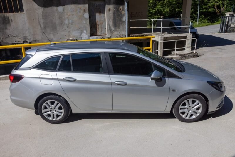 Opel Astra 1.6 CDTi Sports Tourer Edition 110cv ✨ Chaîne de distribution neuve - Garantie 6 mois