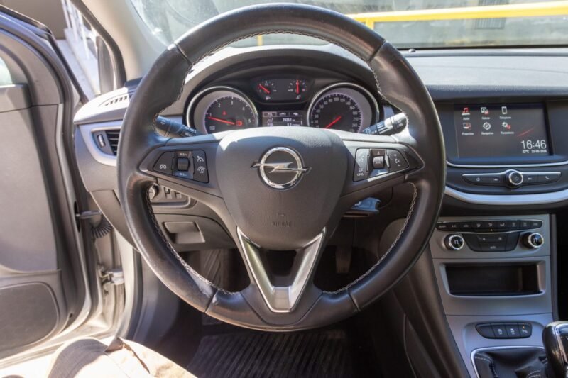 Opel Astra 1.6 CDTi Sports Tourer Edition 110cv ✨ Chaîne de distribution neuve - Garantie 6 mois