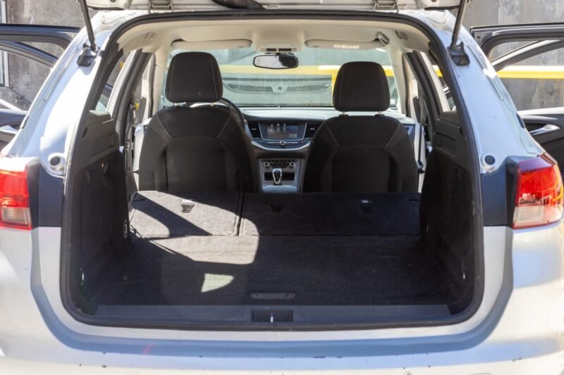 Opel Astra 1.6 CDTi Sports Tourer Edition 110cv ✨ Chaîne de distribution neuve - Garantie 6 mois