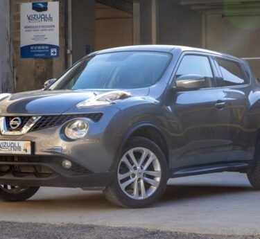 NISSAN JUKE TEKNA 2015