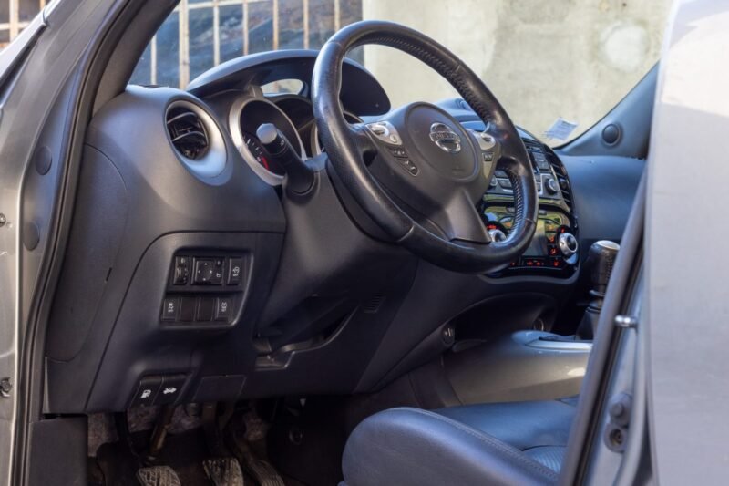 NISSAN JUKE TEKNA 2015