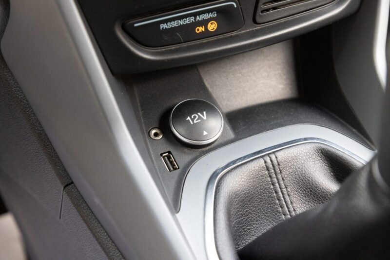 FORD B-MAX 1.4 90 TREND 2013
